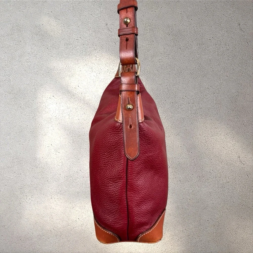 Dooney & Bourke Pebble Grain Hobo Shoulder Bag Purse Wine Red